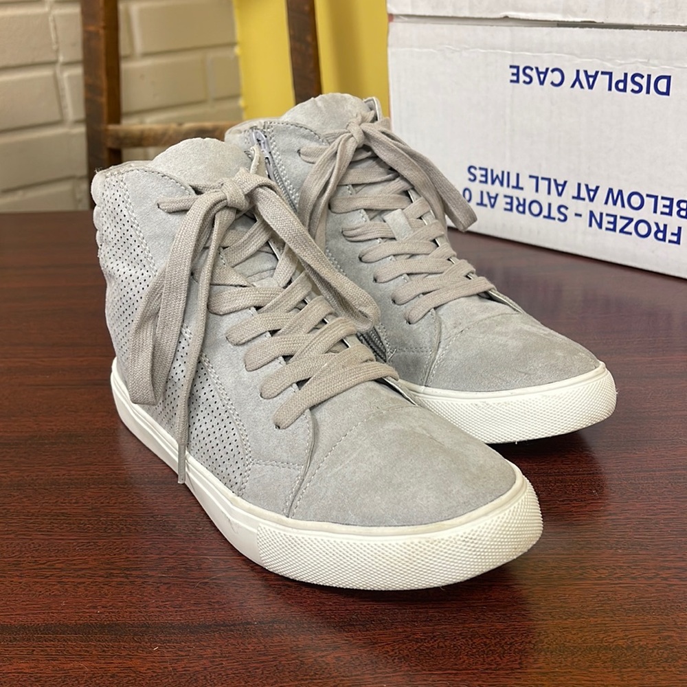 Steve Madden Dennie High Top Sneakers